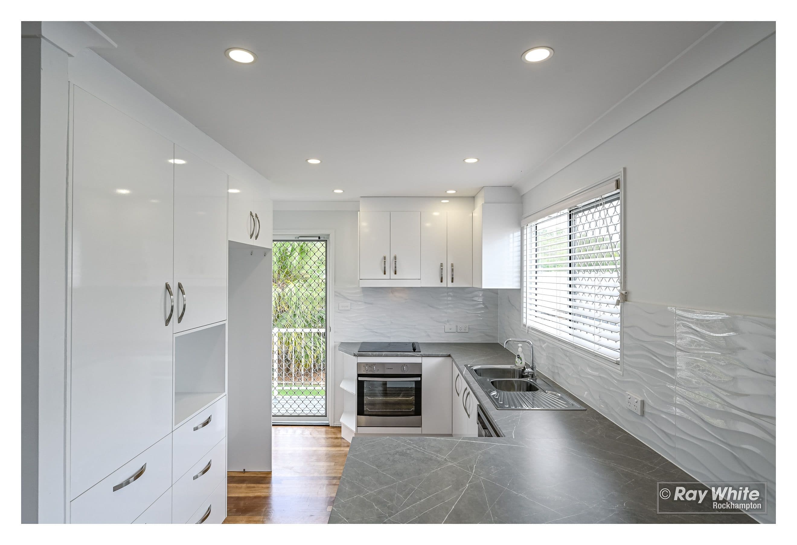 232 Horton Street, Koongal QLD 4701, Koongal - Thumbnail 2