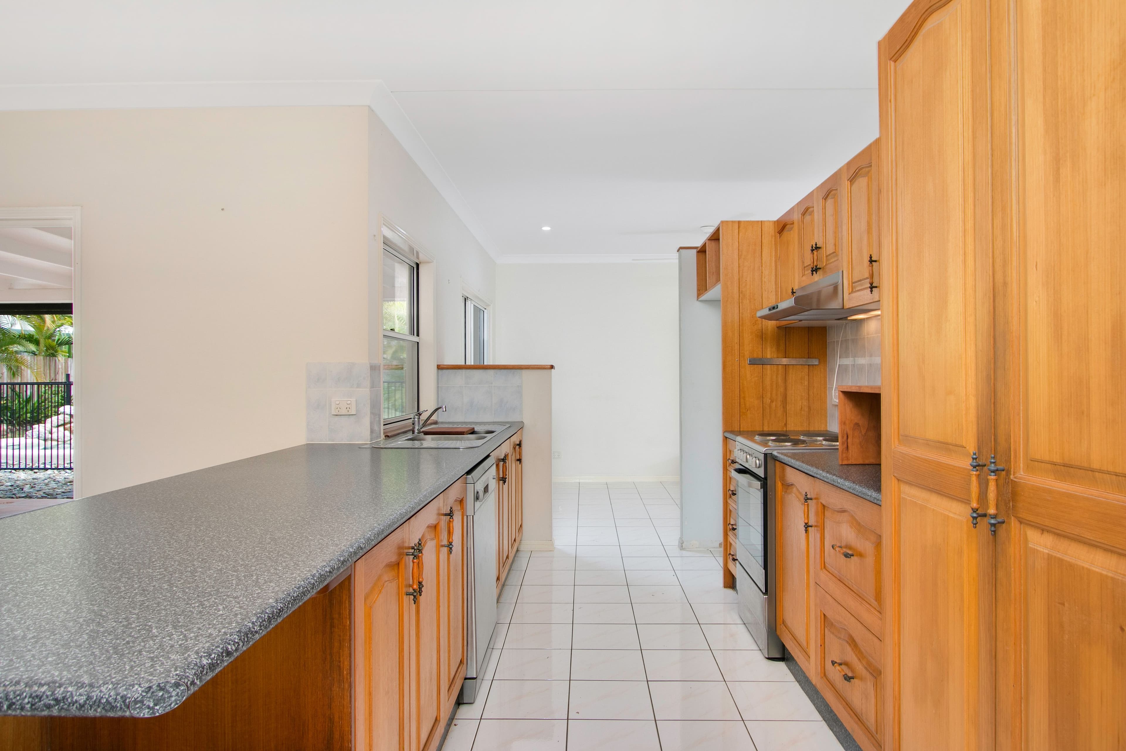 16 Palmer Close, Gordonvale QLD 4865, Gordonvale - Thumbnail 6