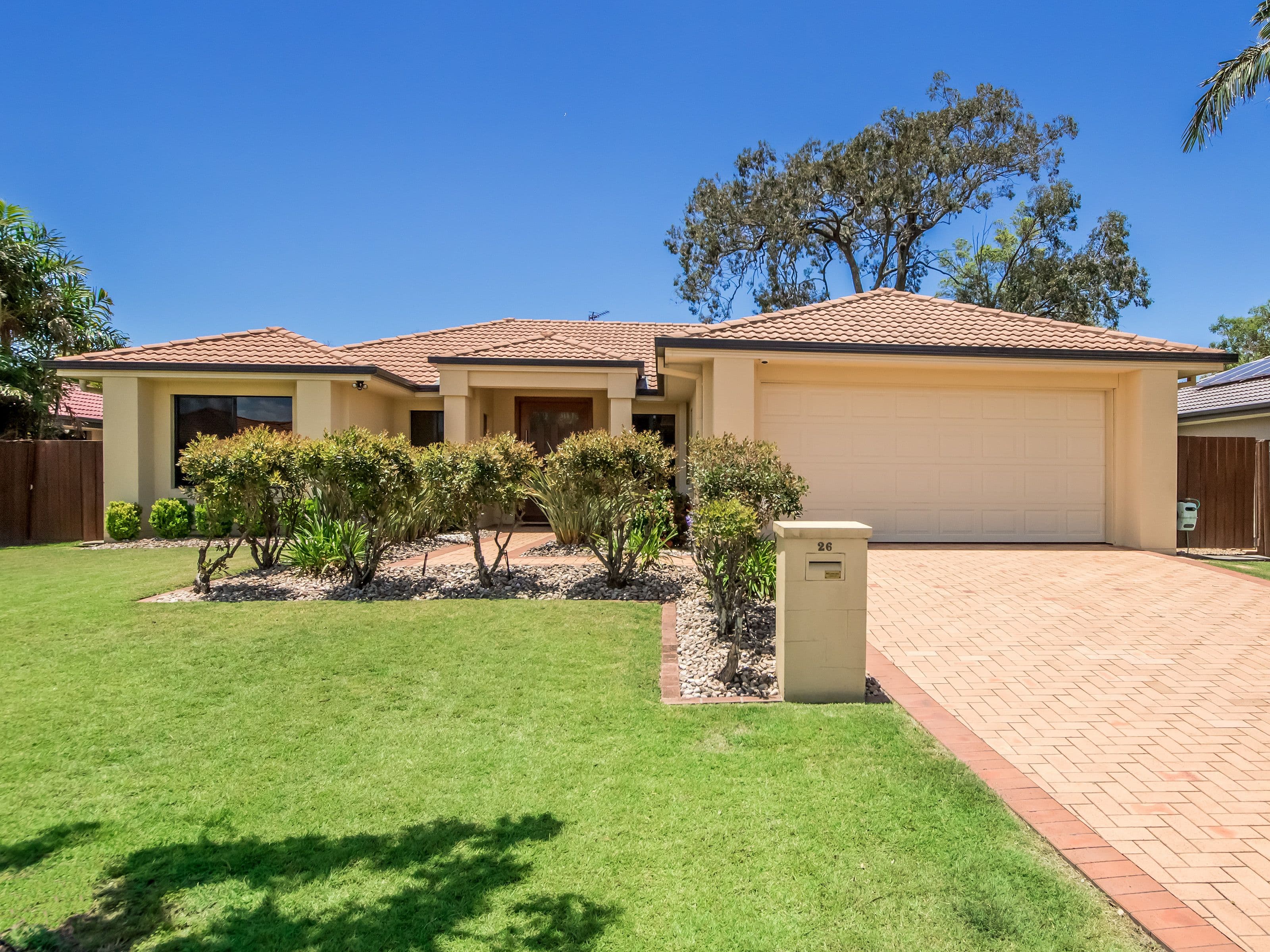 26 Ontario Court, Oxenford QLD 4210, Oxenford - Image 1