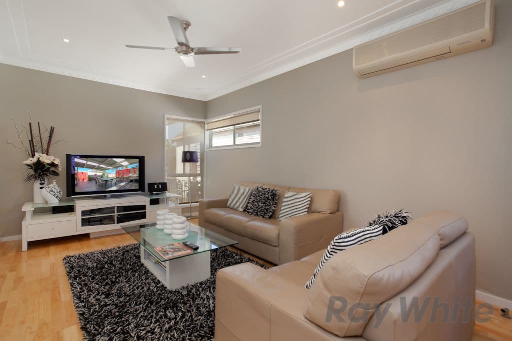 12 Winsor Street, MEREWETHER NSW 2291, Merewether - Thumbnail 6