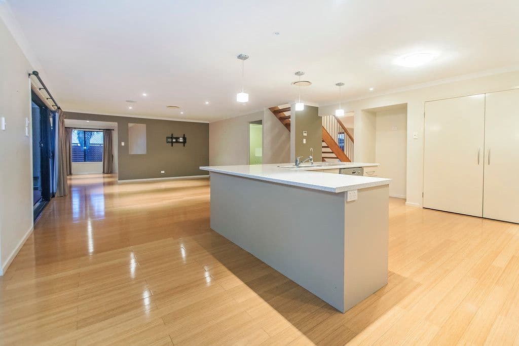 15 Ash Avenue, Springfield Lakes QLD 4300, Springfield Lakes - Thumbnail 4