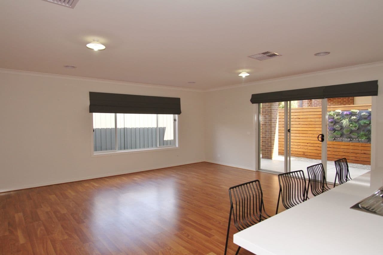 11B Pohlman Street, Heathcote VIC 3523, Heathcote - Thumbnail 2
