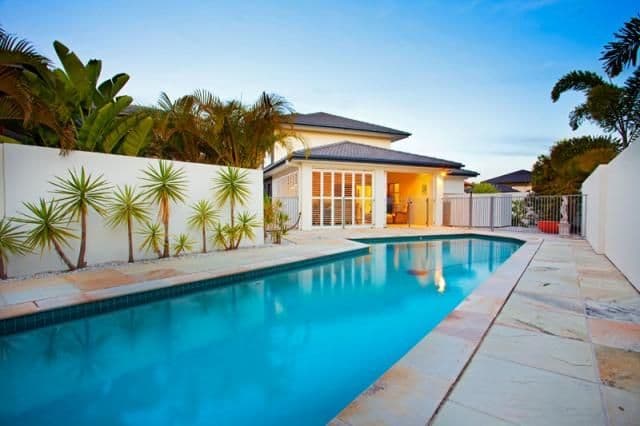 6154 Bolsena Circuit, HOPE ISLAND QLD 4212, Hope Island - Thumbnail 2