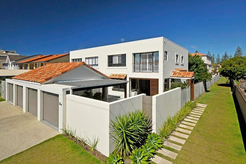 24 Cronulla Avenue, Mermaid Beach QLD 4218, Mermaid Beach - Image 1