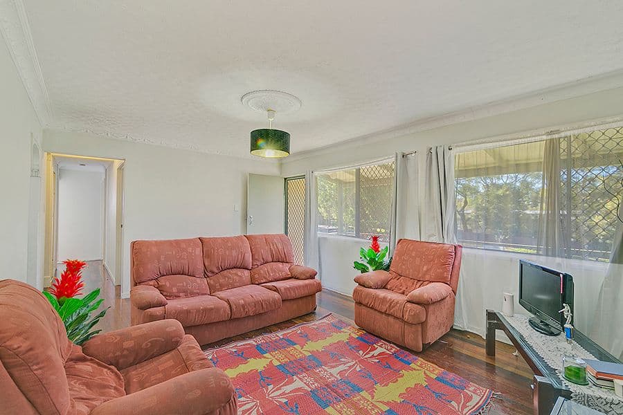12 Sylvania Street, Logan Central QLD 4114, Logan Central - Thumbnail 3