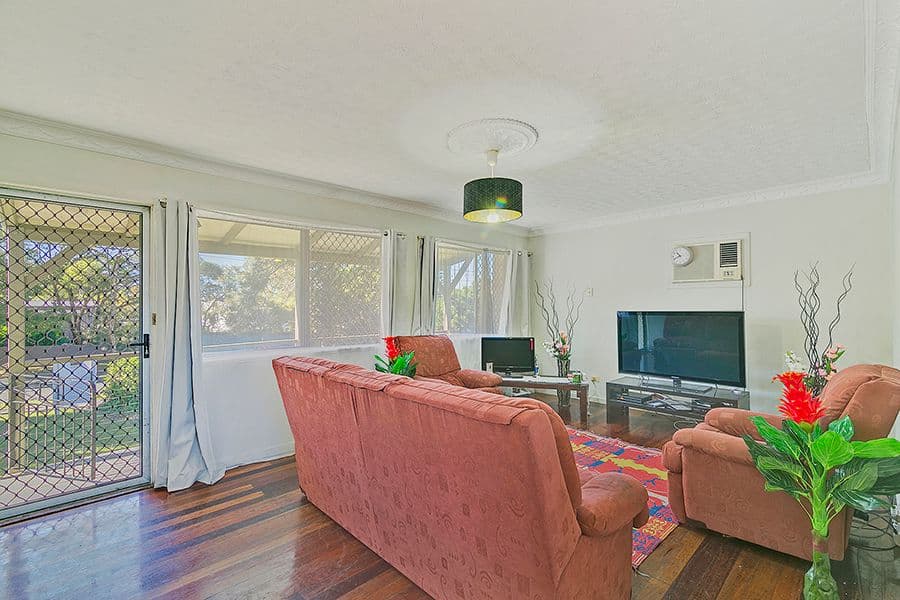 12 Sylvania Street, Logan Central QLD 4114, Logan Central - Thumbnail 4