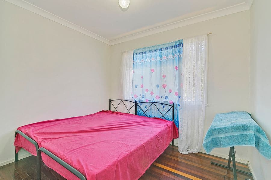12 Sylvania Street, Logan Central QLD 4114, Logan Central - Thumbnail 5