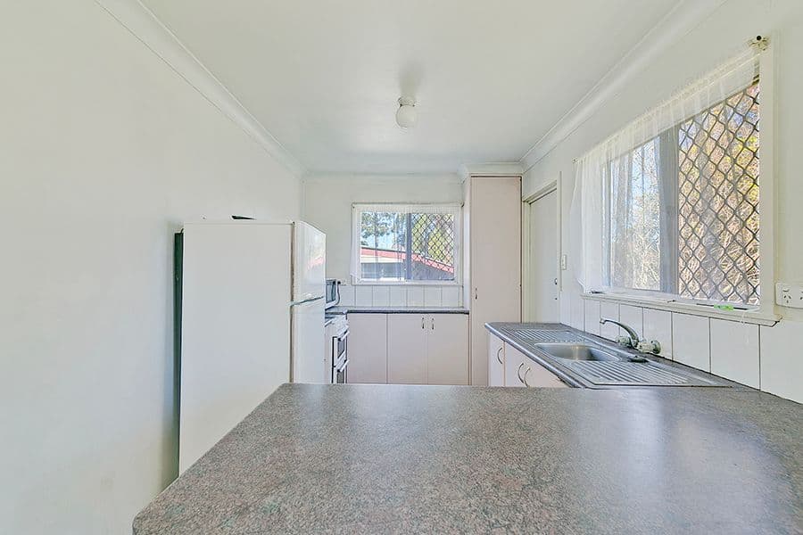 12 Sylvania Street, Logan Central QLD 4114, Logan Central - Thumbnail 6