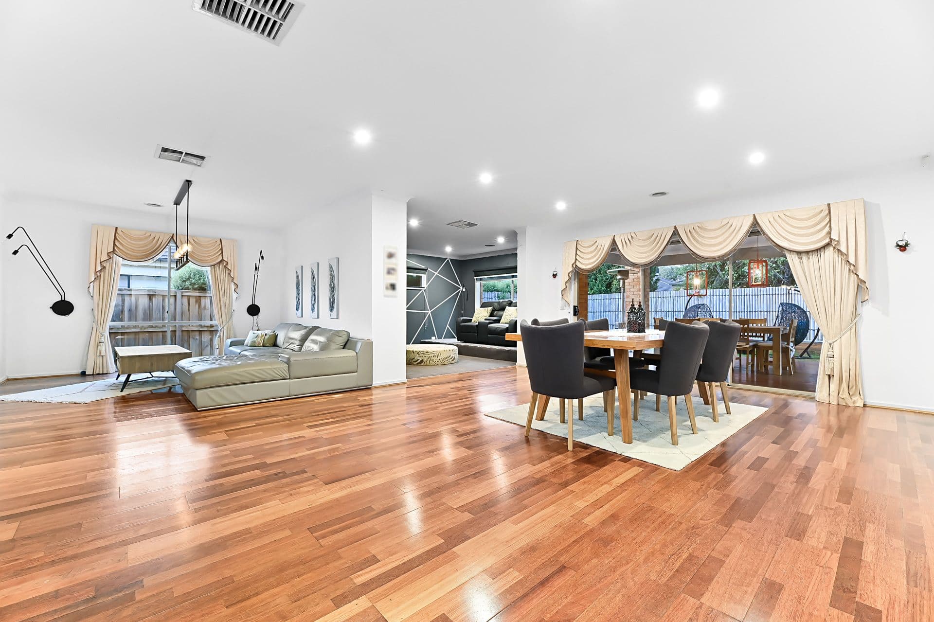16 Manorwood Way, Berwick VIC 3806, Berwick - Thumbnail 6