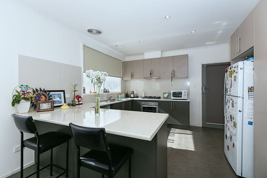 60 O'Neills Road, MELTON VIC 3337, Melton - Thumbnail 3