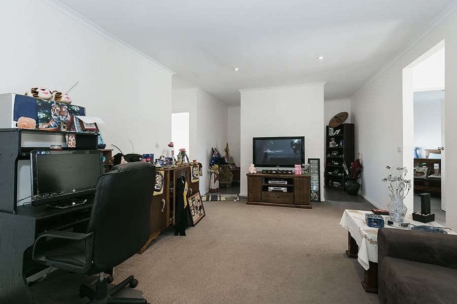 60 O'Neills Road, MELTON VIC 3337, Melton - Thumbnail 4