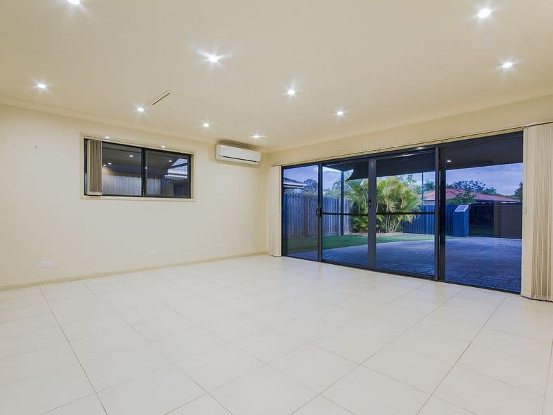 9 Riverbrooke Drive, Upper Coomera QLD 4209, Upper Coomera - Thumbnail 7