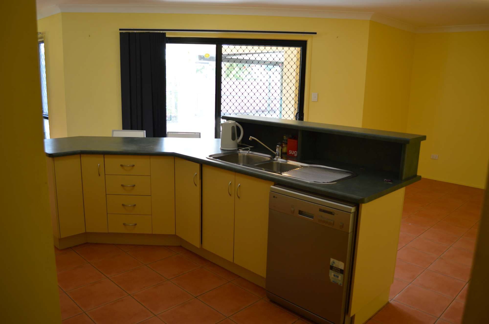 7 Miller Circuit, KIRWAN QLD 4817, Kirwan - Thumbnail 4
