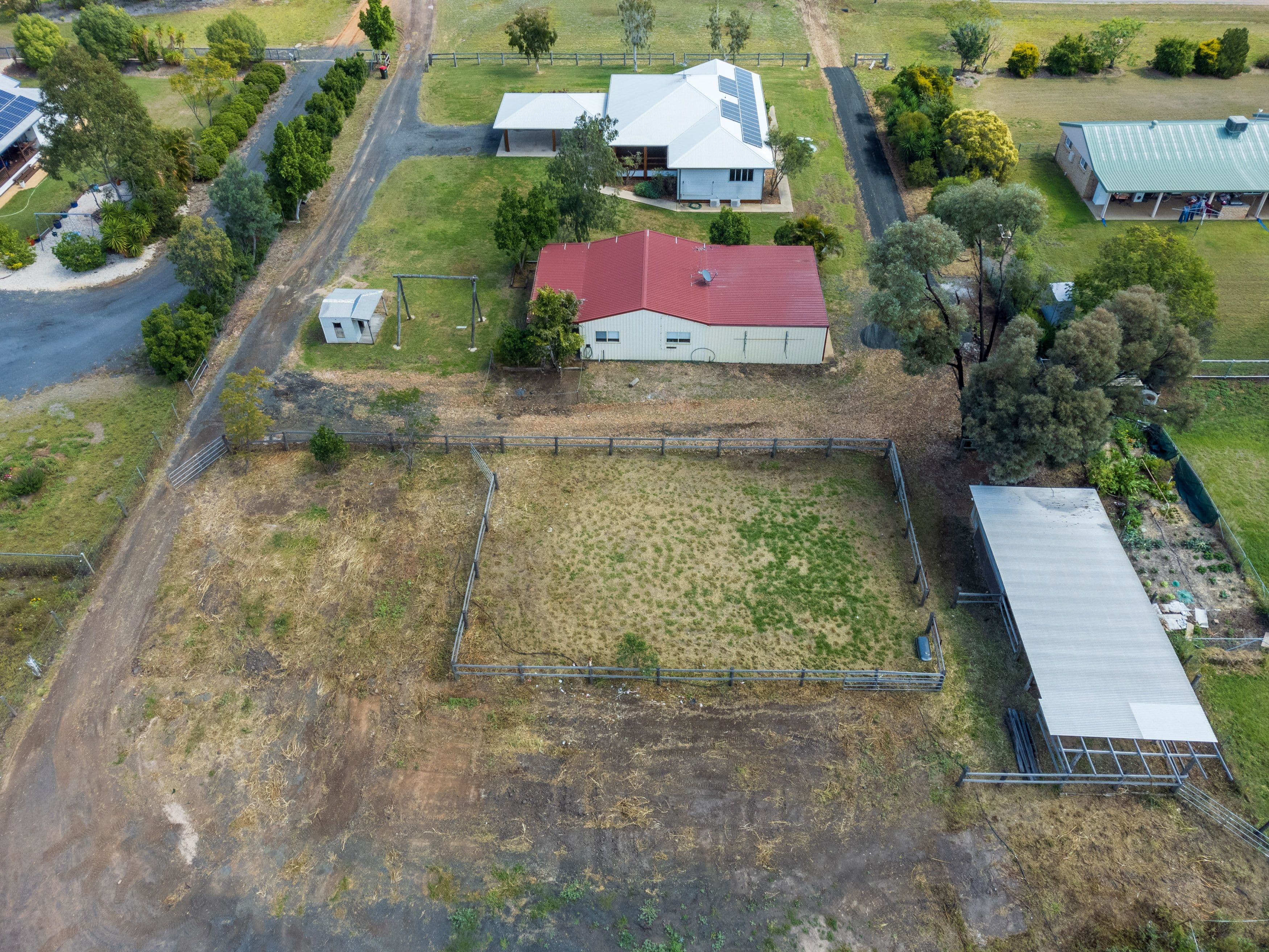 46 Edgewood Drive, Emerald QLD 4720, Emerald - Thumbnail 4