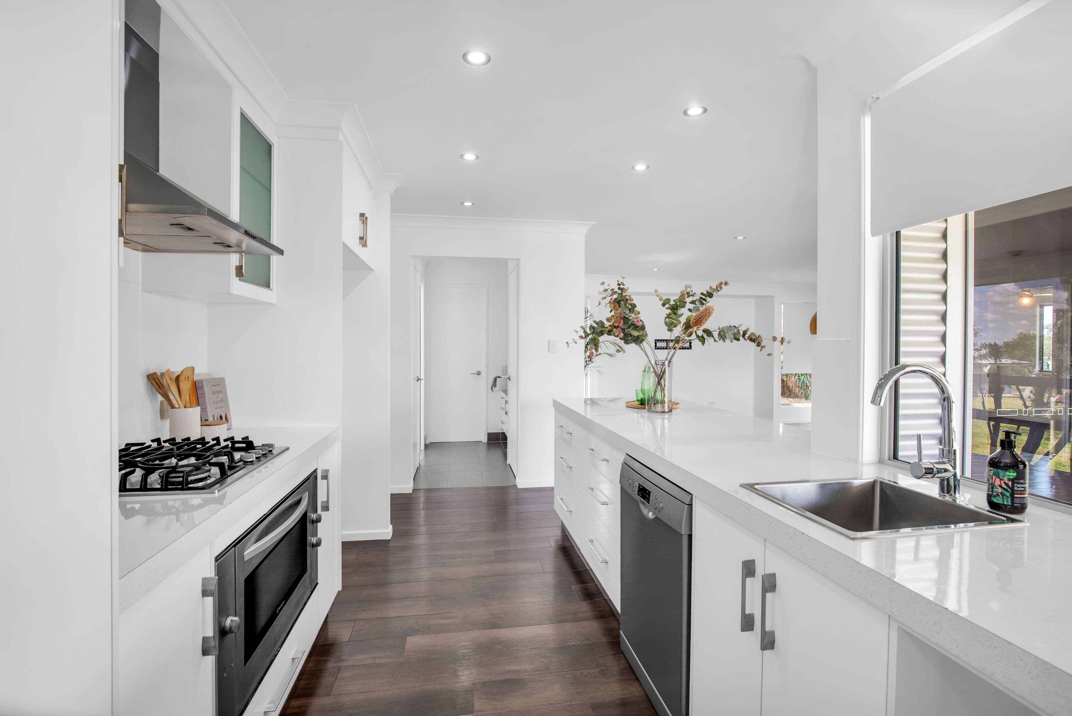 46 Edgewood Drive, Emerald QLD 4720, Emerald - Thumbnail 7