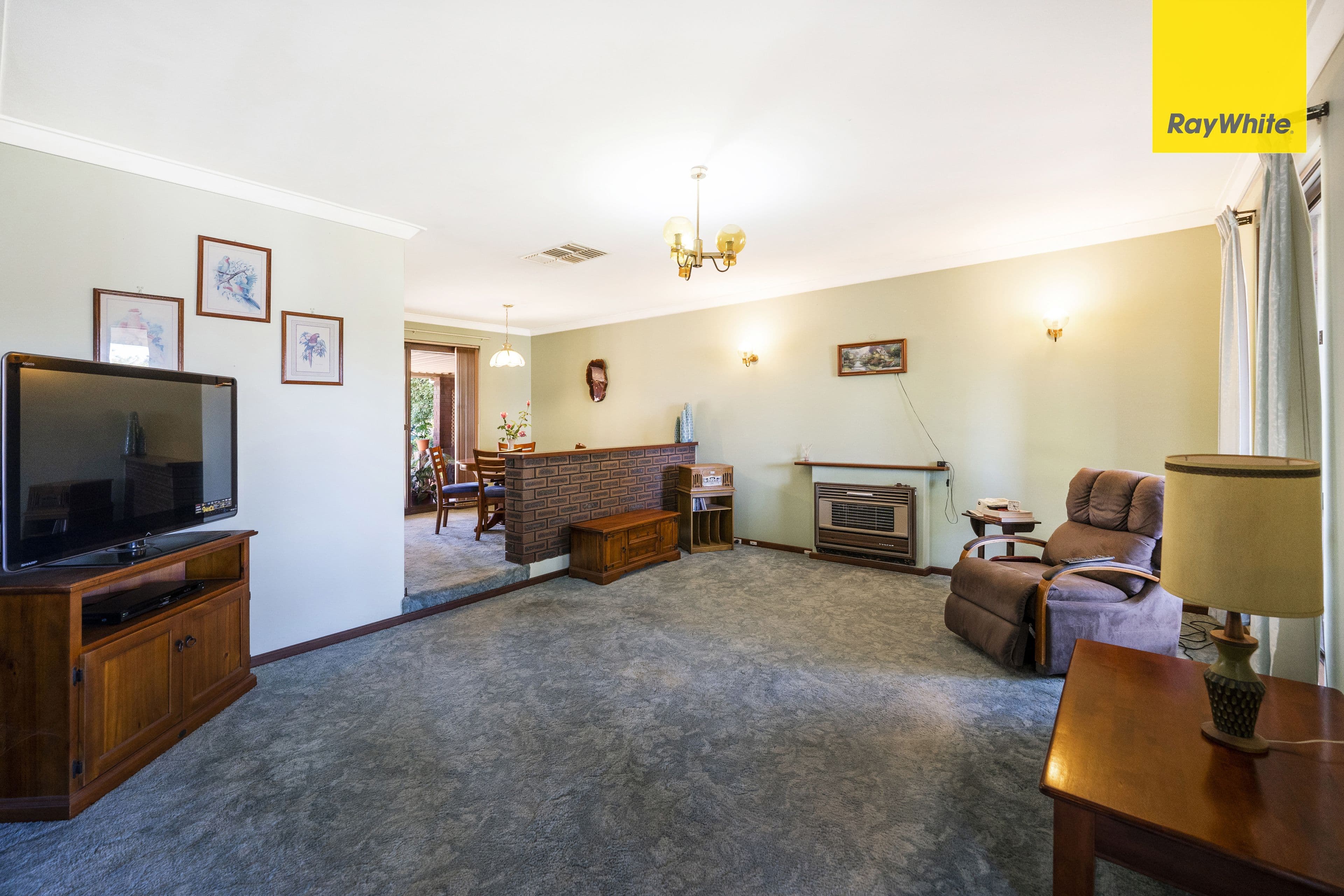 53 Linden Way, Forrestfield WA 6058, Forrestfield - Thumbnail 4