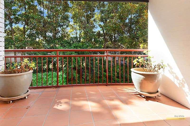 30 Dobson Street, Ascot QLD 4007, Ascot - Thumbnail 2