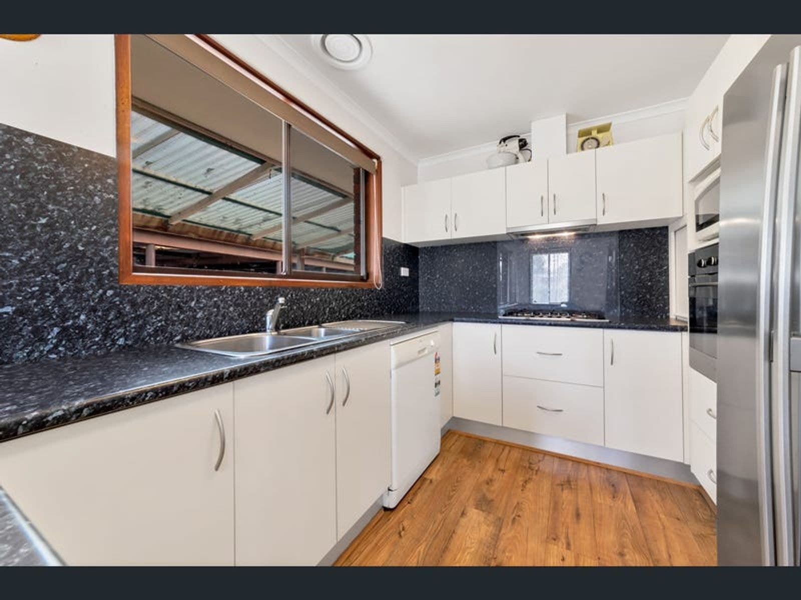15 Belmar Street, Cranbourne - Thumbnail 4