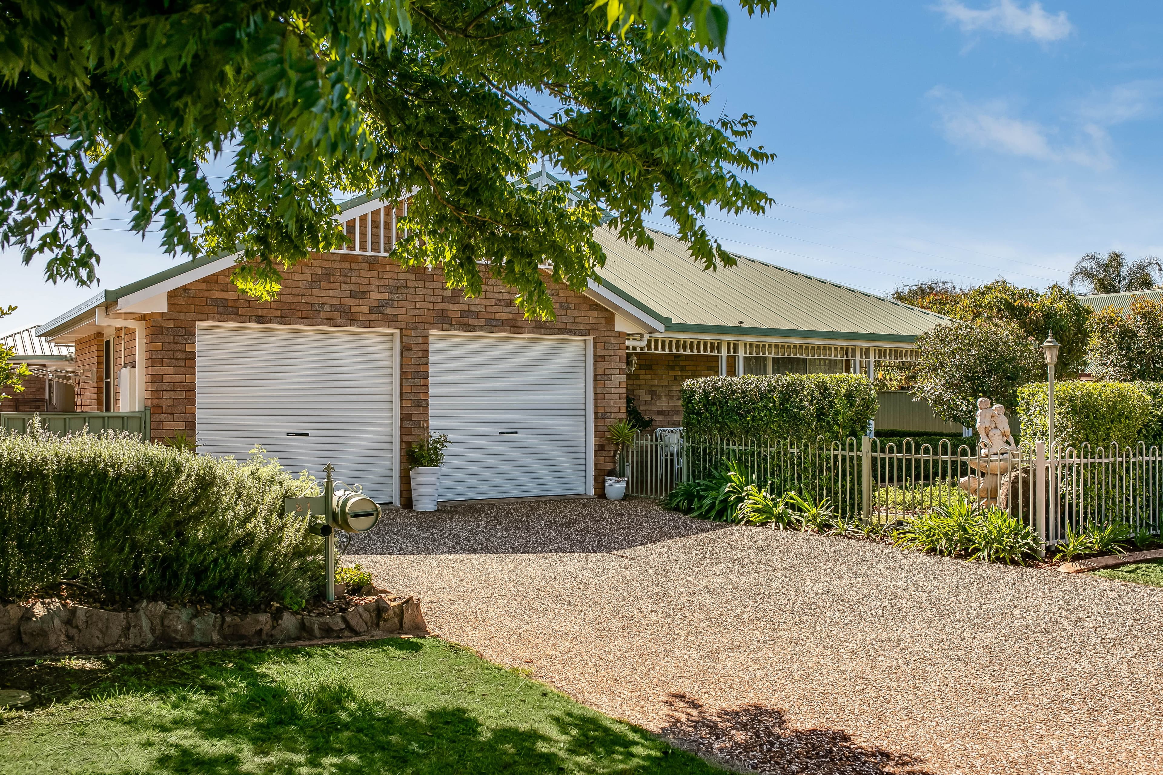 21 Emma Drive, Kearneys Spring QLD 4350, Kearneys Spring - Image 1