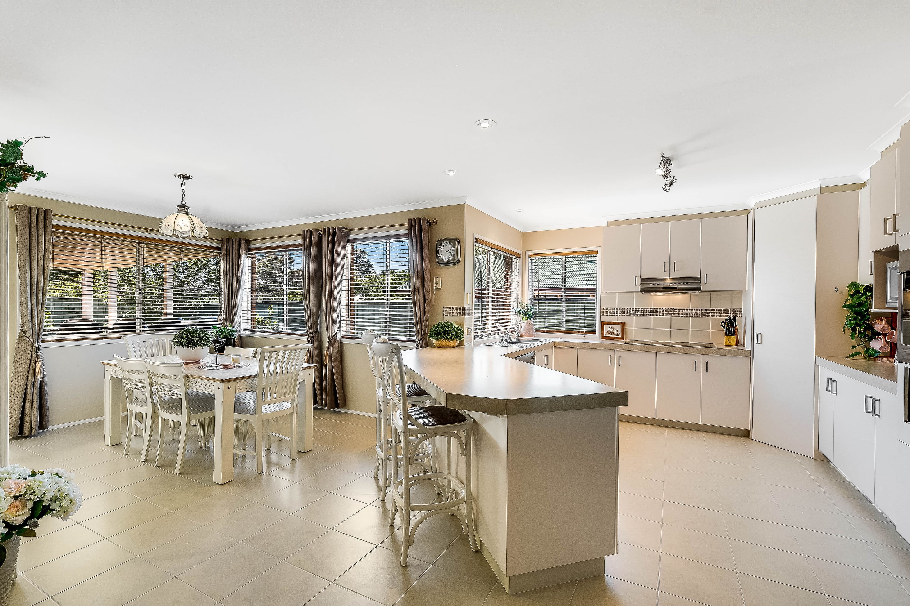 21 Emma Drive, Kearneys Spring QLD 4350, Kearneys Spring - Thumbnail 4