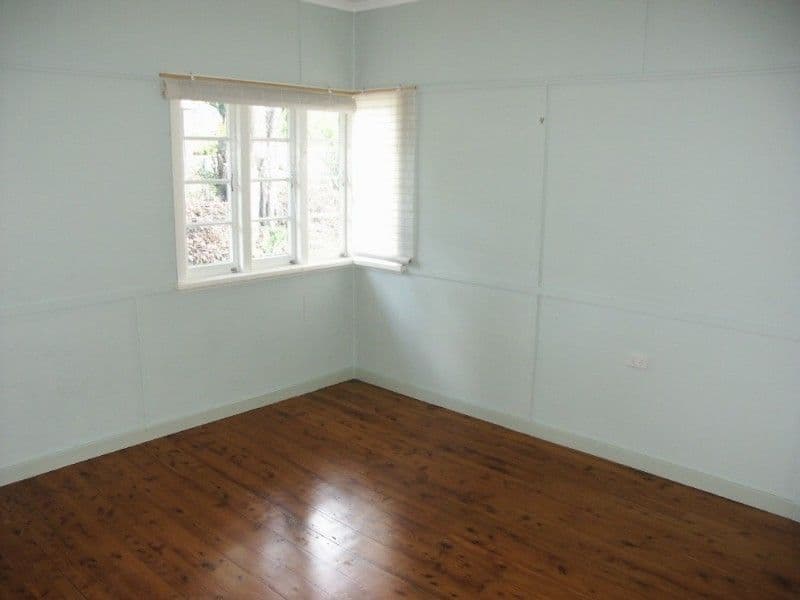 325 Webster Road, STAFFORD HEIGHTS QLD 4053, Stafford Heights - Thumbnail 4