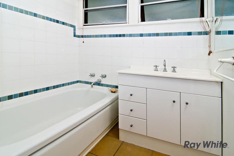 103/8 Spinnaker Drive, Sandstone Point - Thumbnail 7