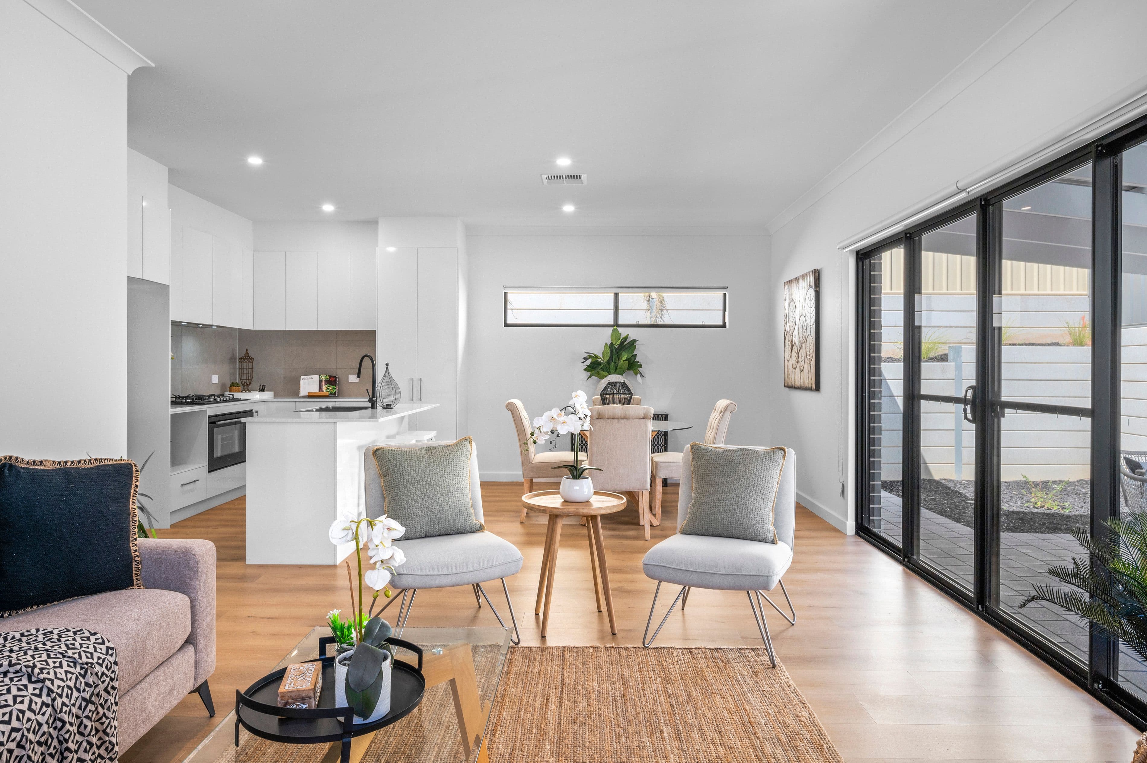 16 Carolan Crescent, Valley View SA 5093, Valley View - Thumbnail 4