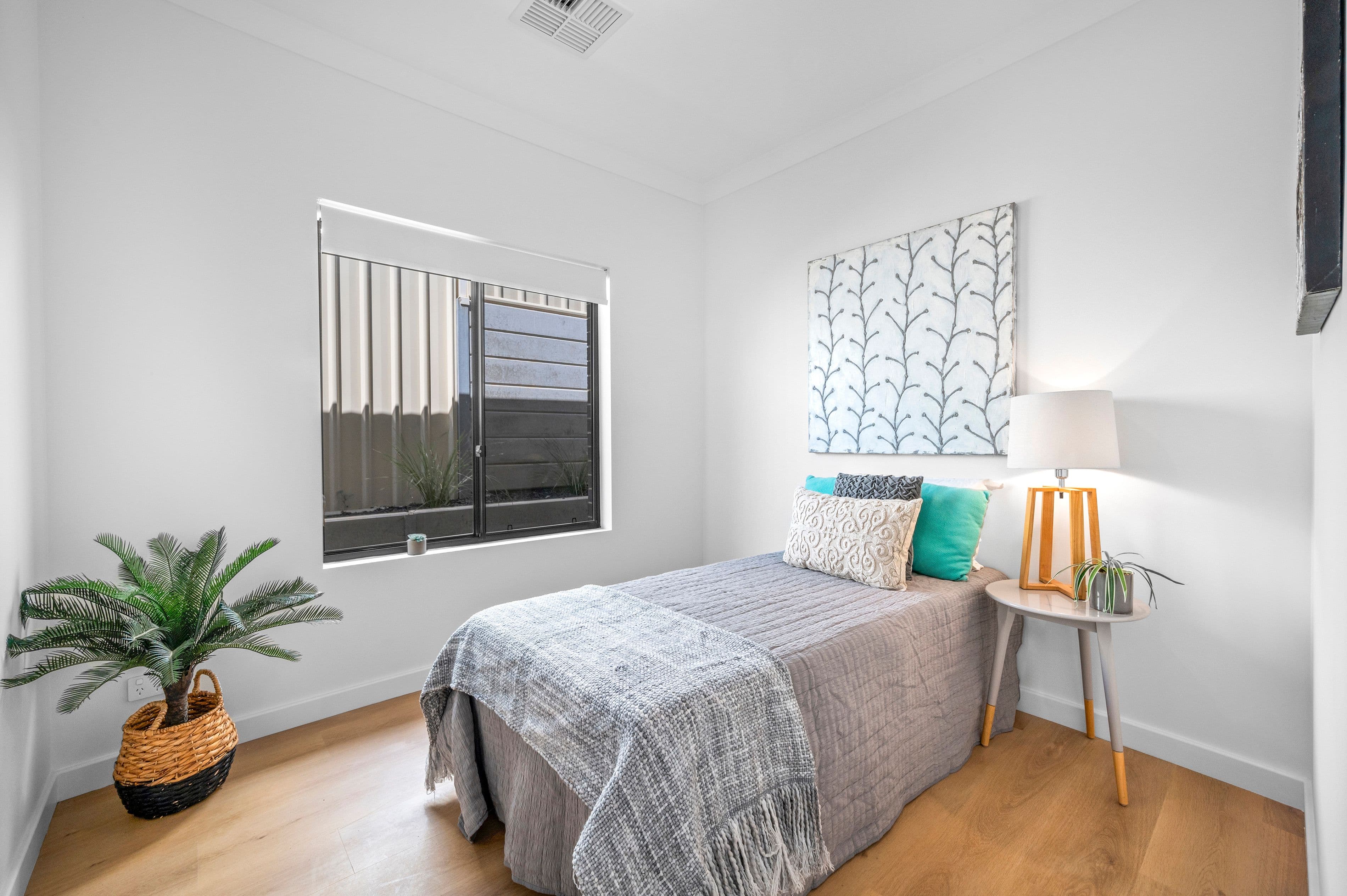 16 Carolan Crescent, Valley View SA 5093, Valley View - Thumbnail 7