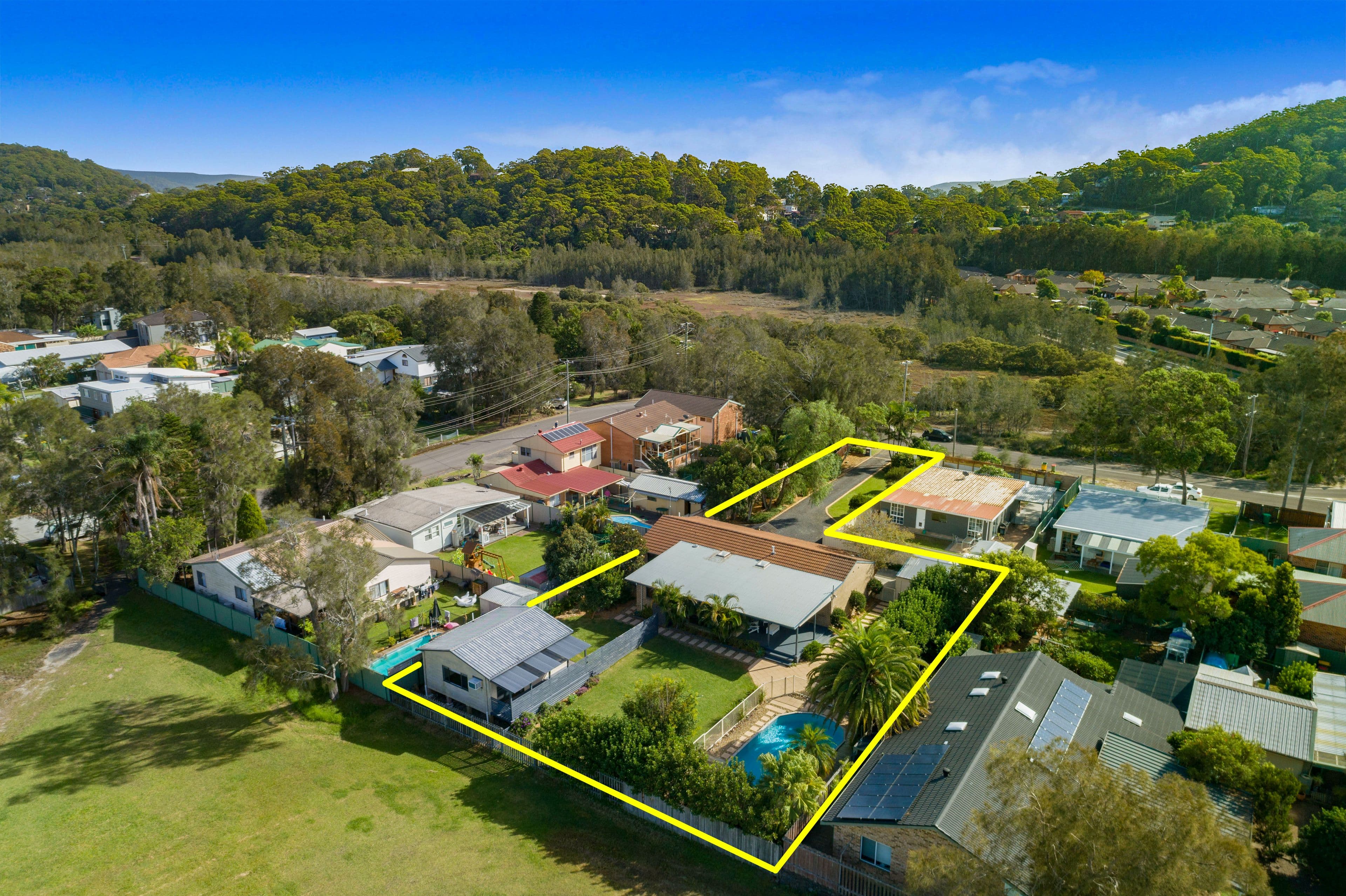 35 Emora Avenue, Davistown - Image 1