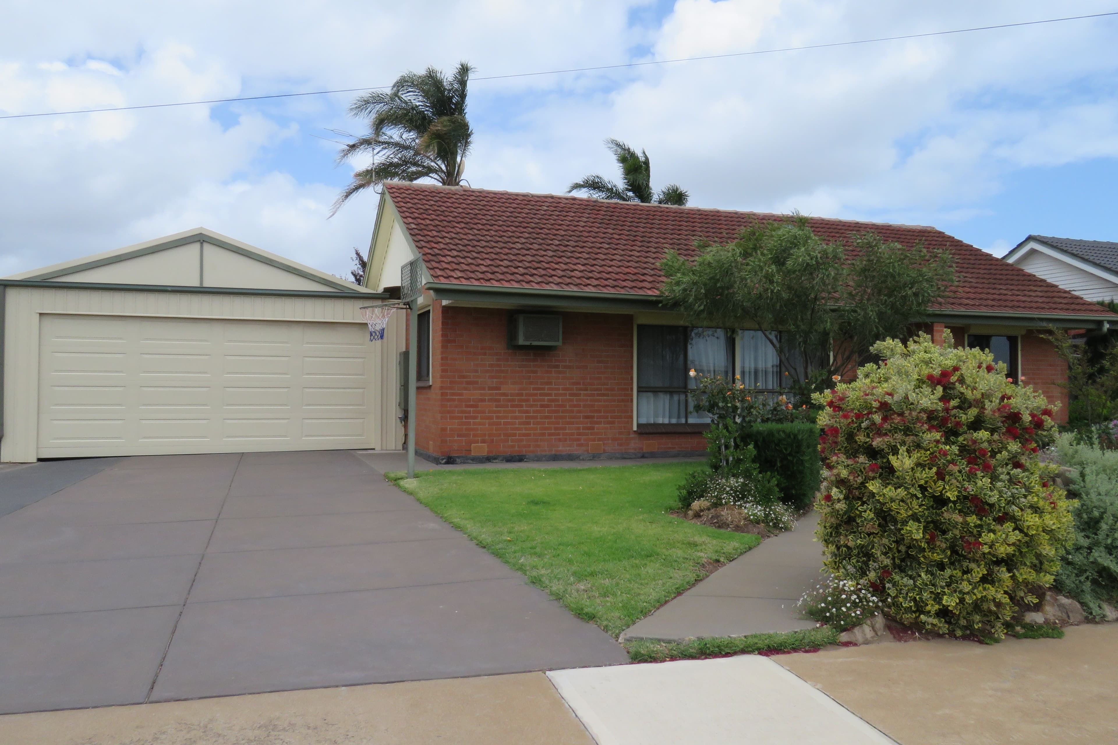 18 Innaminka Street, Largs North SA 5016, Largs North - Thumbnail 2