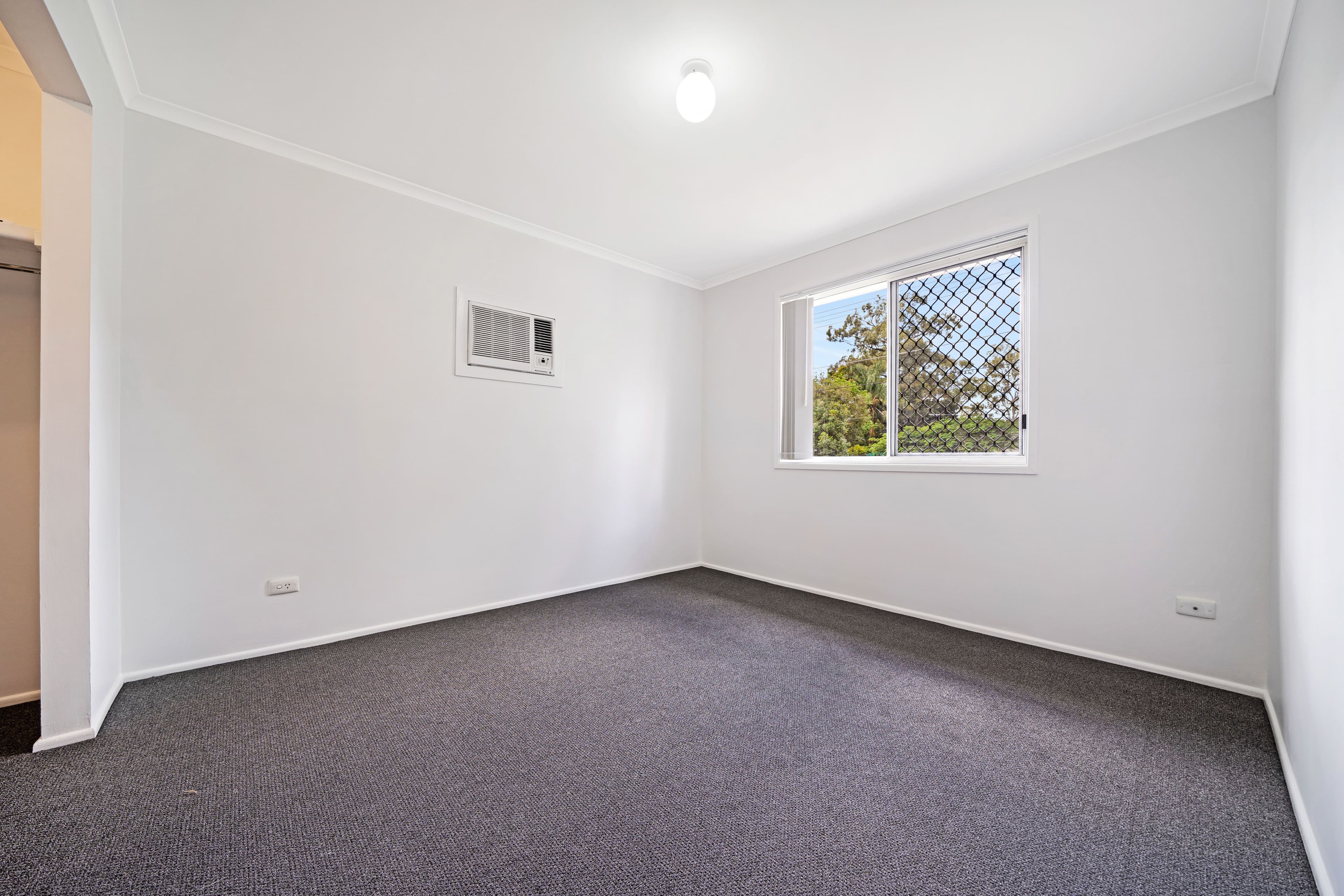 27 Cowper Avenue, Eagleby QLD 4207, Eagleby - Thumbnail 4