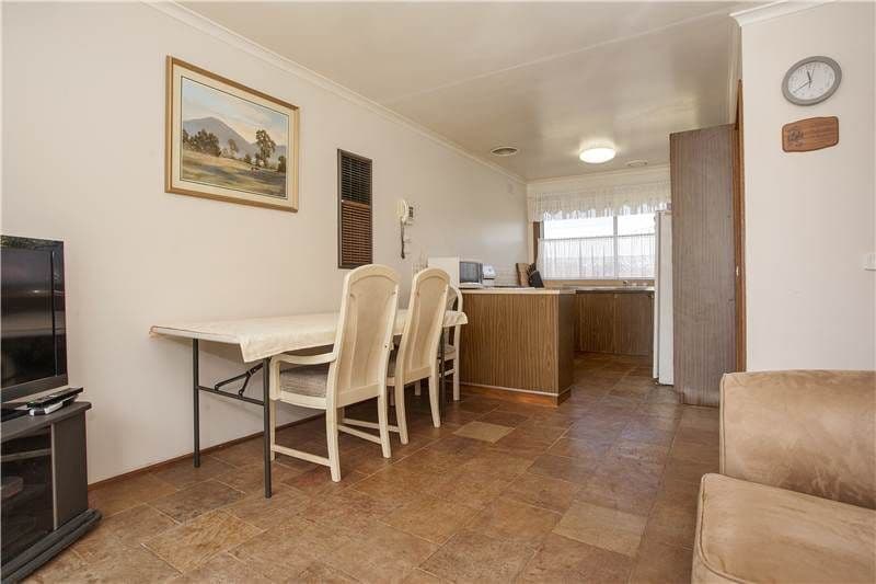 5 Erica Avenue, CORIO VIC 3214, Corio - Thumbnail 3