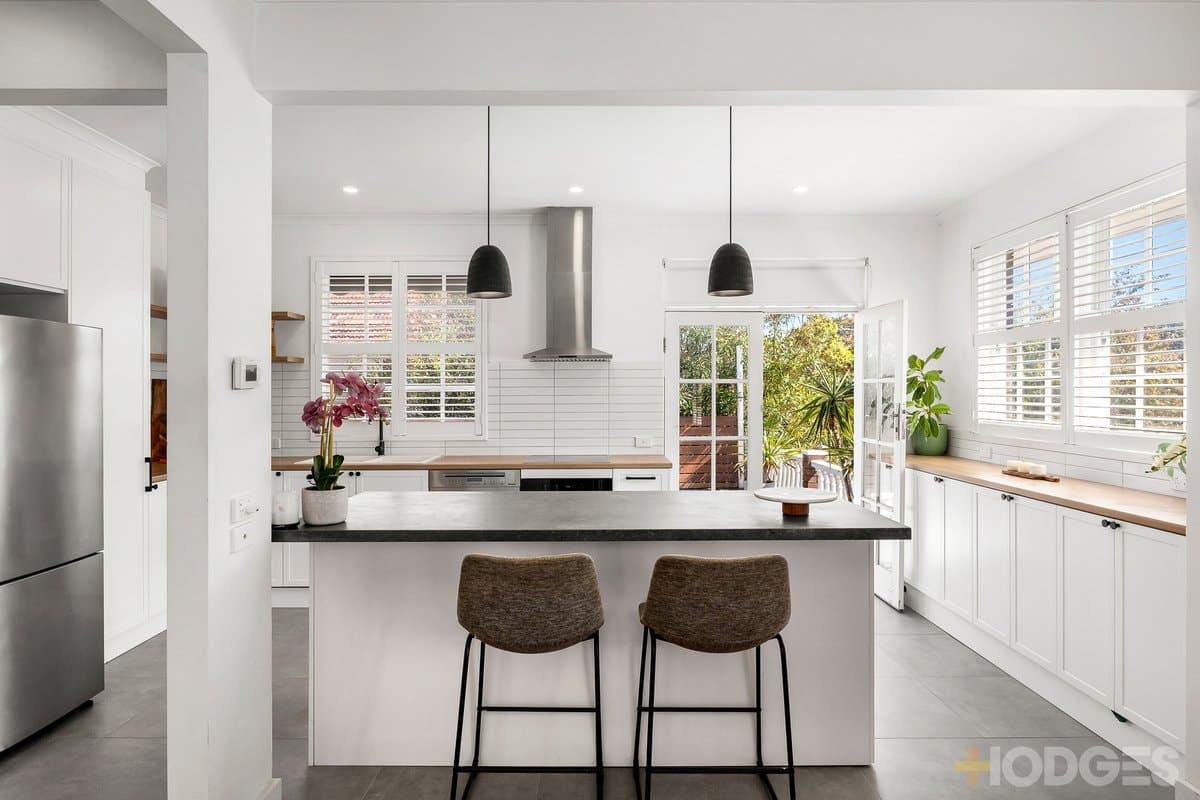 2 / 100 Head Street, Brighton, VIC, 3186, Brighton - Thumbnail 3