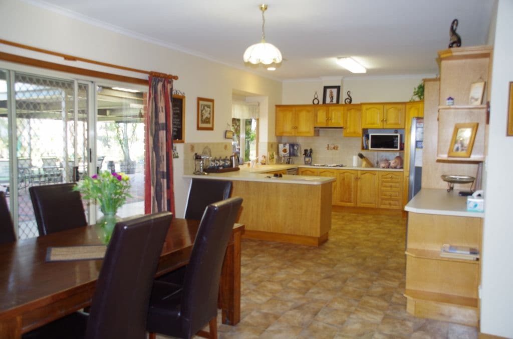 257 Kulkyne Street, RENMARK SA 5341, Renmark West - Thumbnail 5
