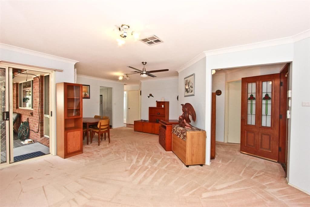 29 Nightingale Crescent, CAMERON PARK NSW 2285, Cameron Park - Thumbnail 2
