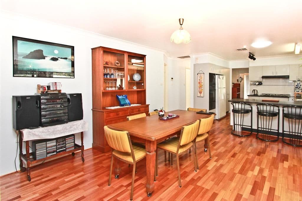 29 Nightingale Crescent, CAMERON PARK NSW 2285, Cameron Park - Thumbnail 5