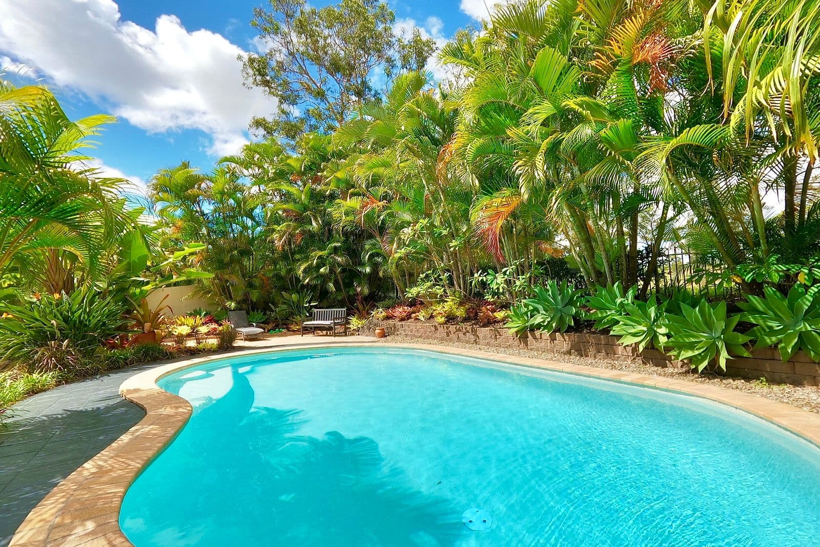 39 Canada Place, Arundel QLD 4214, Arundel - Image 1