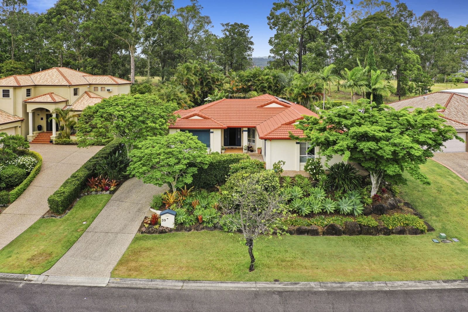 39 Canada Place, Arundel QLD 4214, Arundel - Thumbnail 2