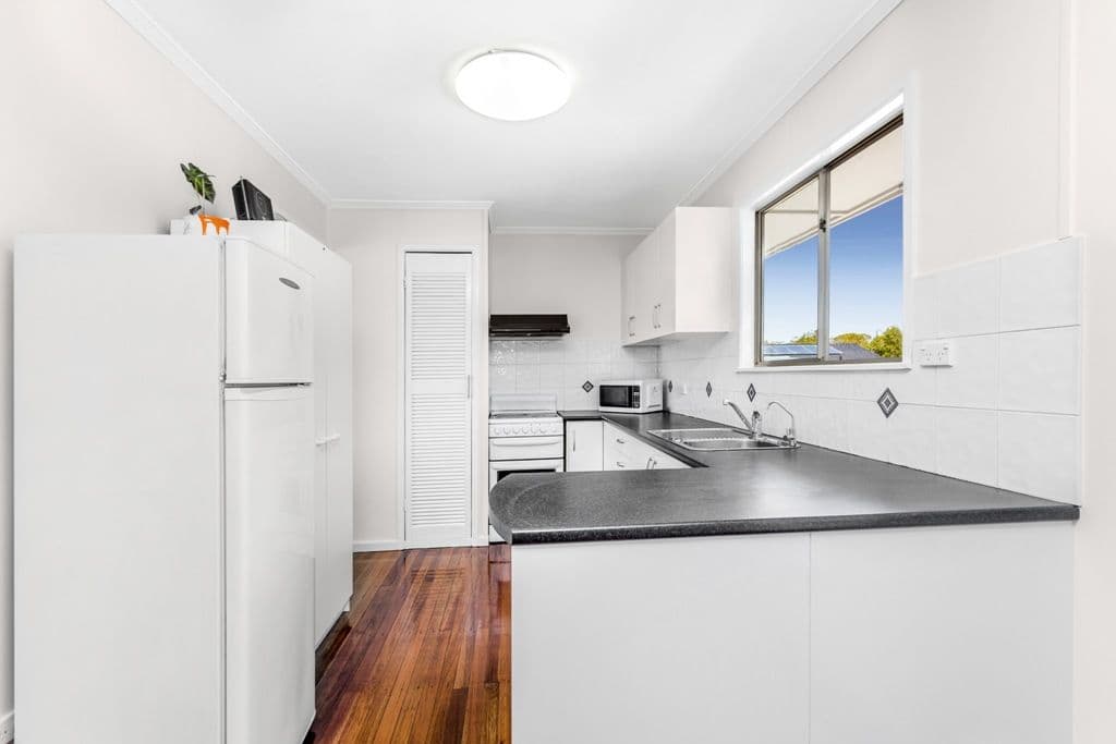 27 Fahey Street, Zillmere QLD 4034, Zillmere - Thumbnail 2