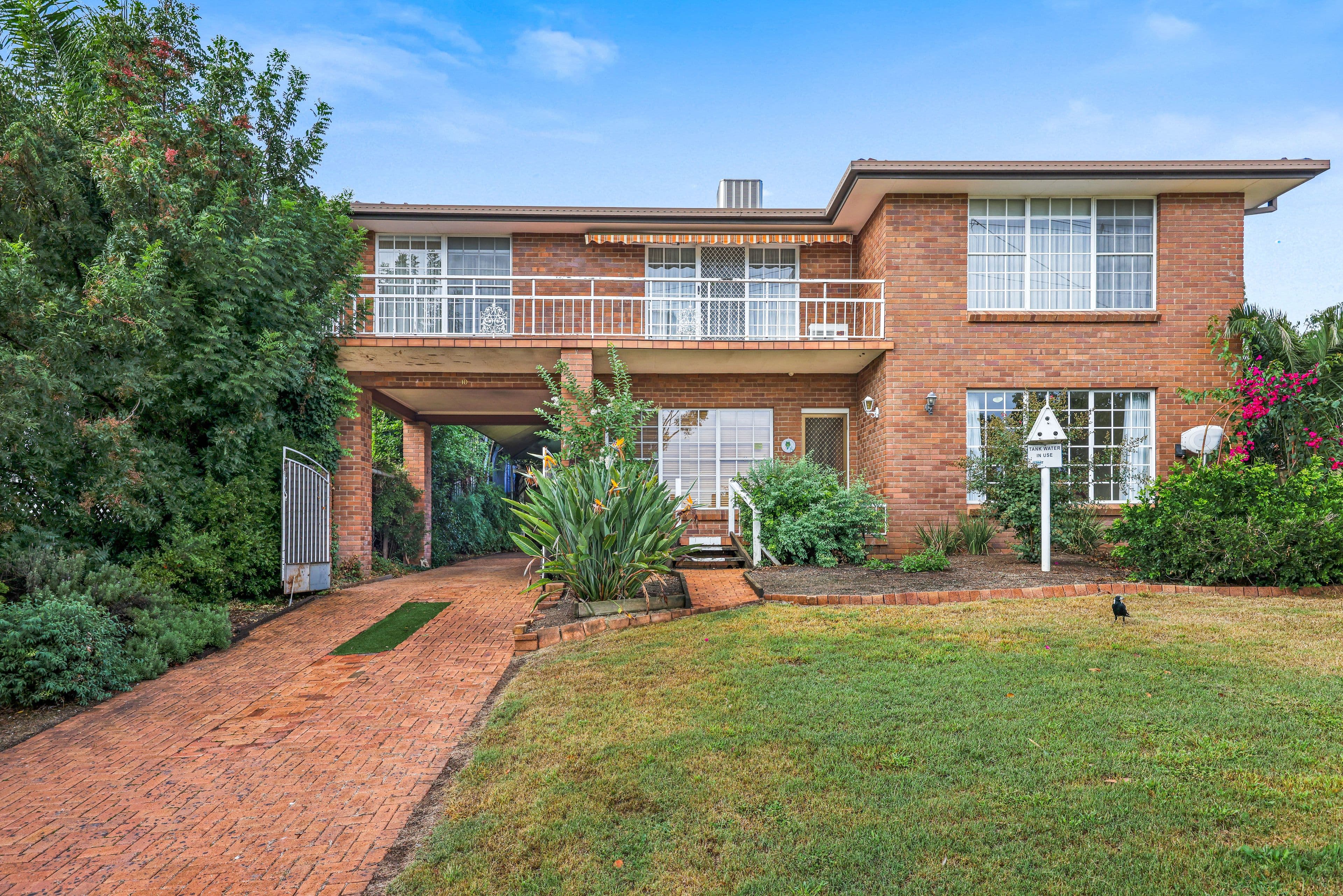 10 Gipps Street, Tamworth NSW 2340, West Tamworth - Thumbnail 2