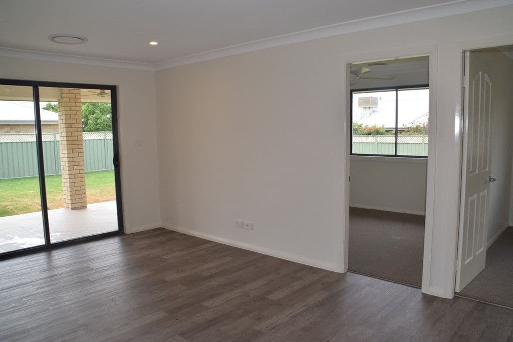 15 Crossroads Drive, Dubbo NSW 2830, Dubbo - Thumbnail 3