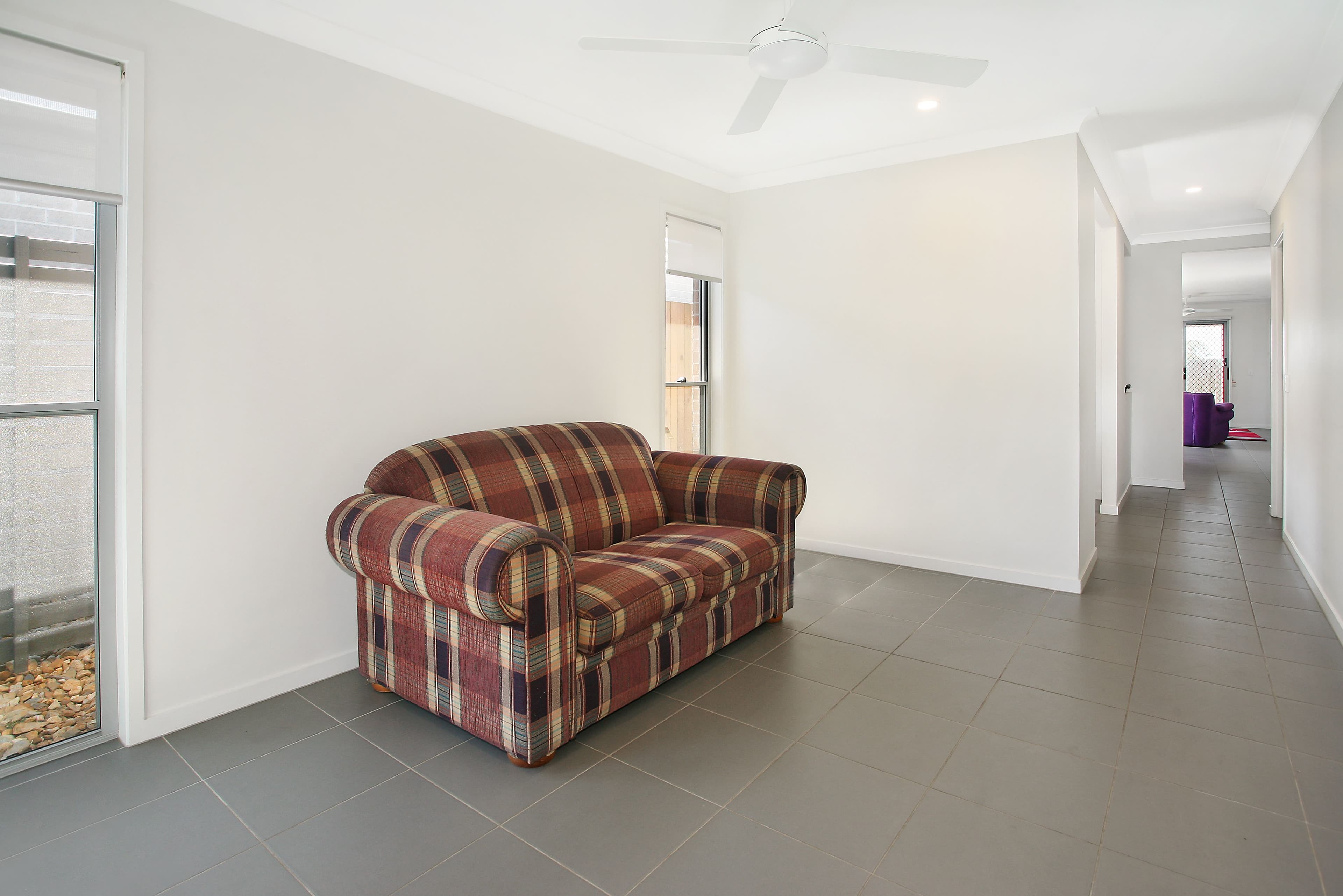 16A Whitehorse Road, Dakabin QLD 4503, Dakabin - Thumbnail 2