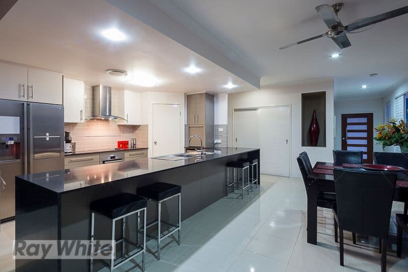 31 Cypress Street, Redland Bay QLD 4165, Redland Bay - Thumbnail 3