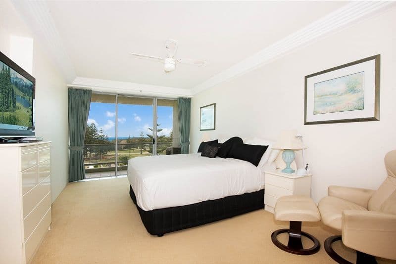 17 'Carmel by the Sea' 177 Old Burleigh Road, BROADBEACH QLD 4218, Broadbeach - Thumbnail 5