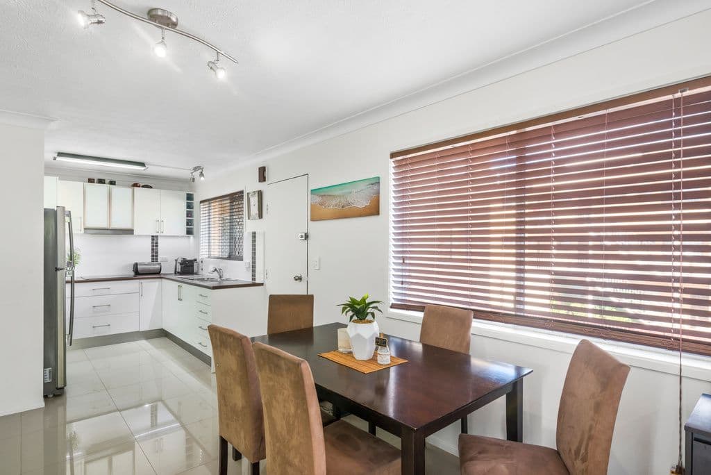 4 Nalla Court, Palm Beach QLD 4221, Palm Beach - Image 1