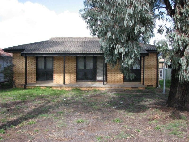 32 Cedar Crescent, FORBES NSW 2871, Forbes - Image 1