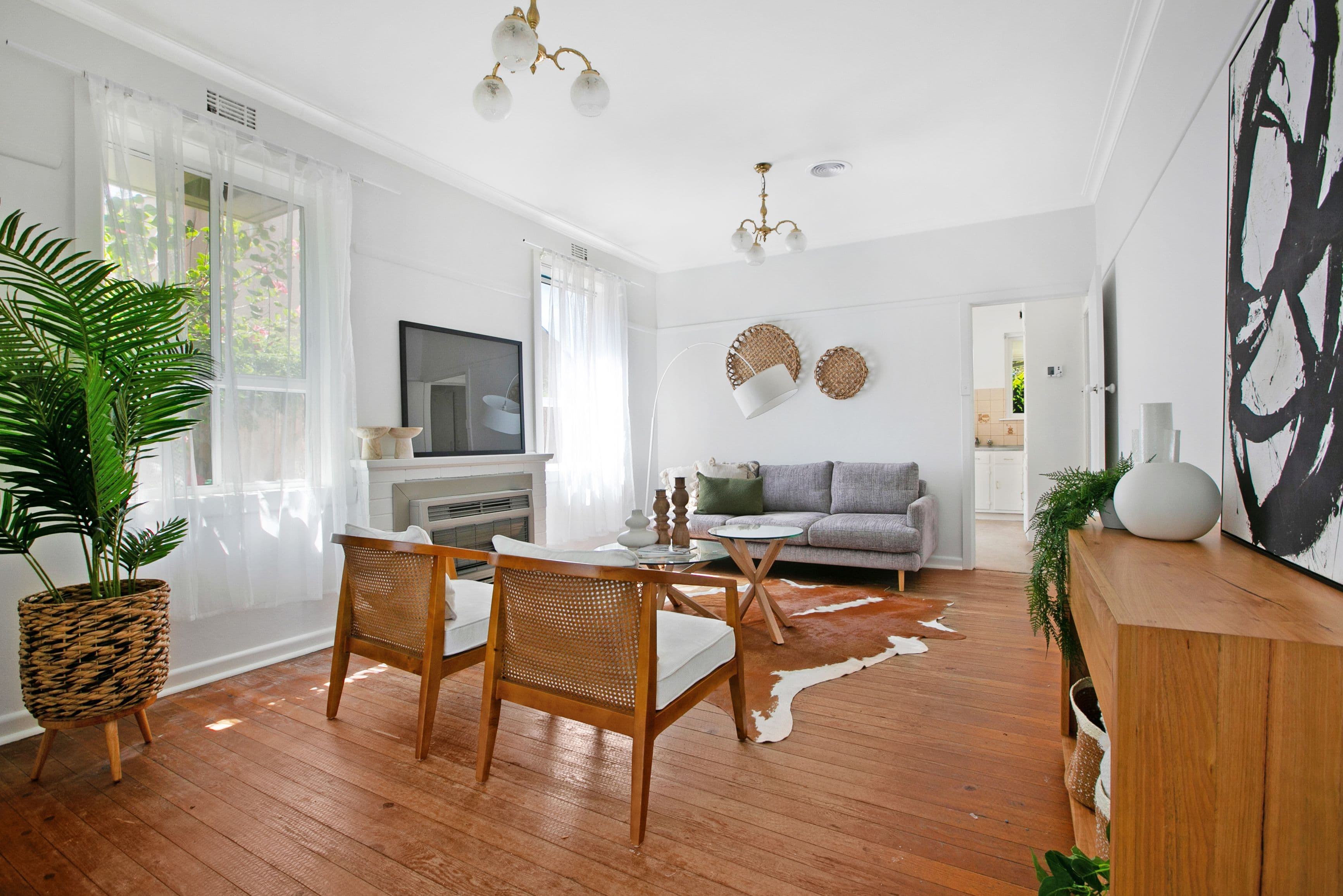 2 Taylor Avenue, Reservoir VIC 3073, Reservoir - Thumbnail 3