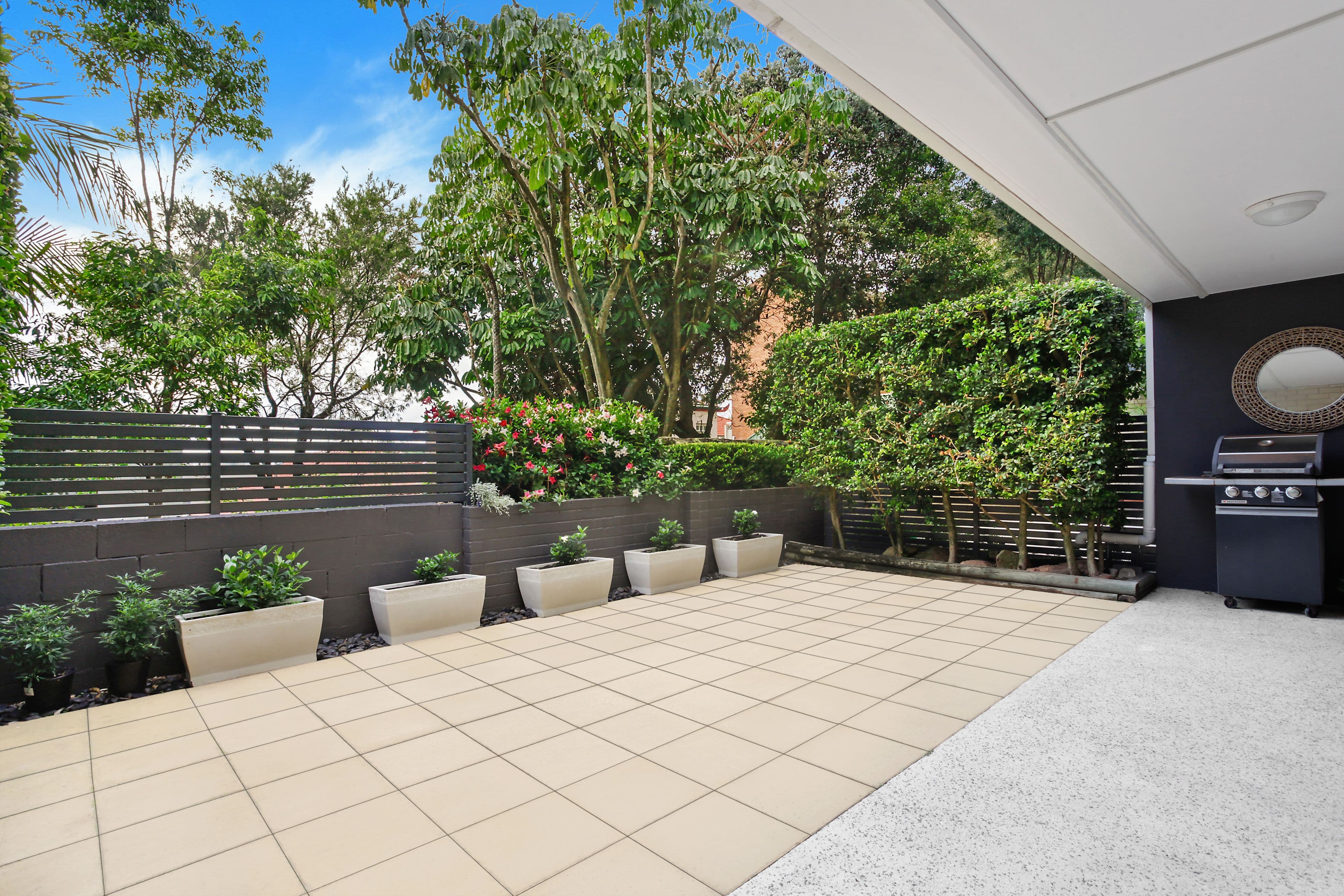 2 Oceanview Avenue, Vaucluse NSW 2030, Vaucluse - Thumbnail 2