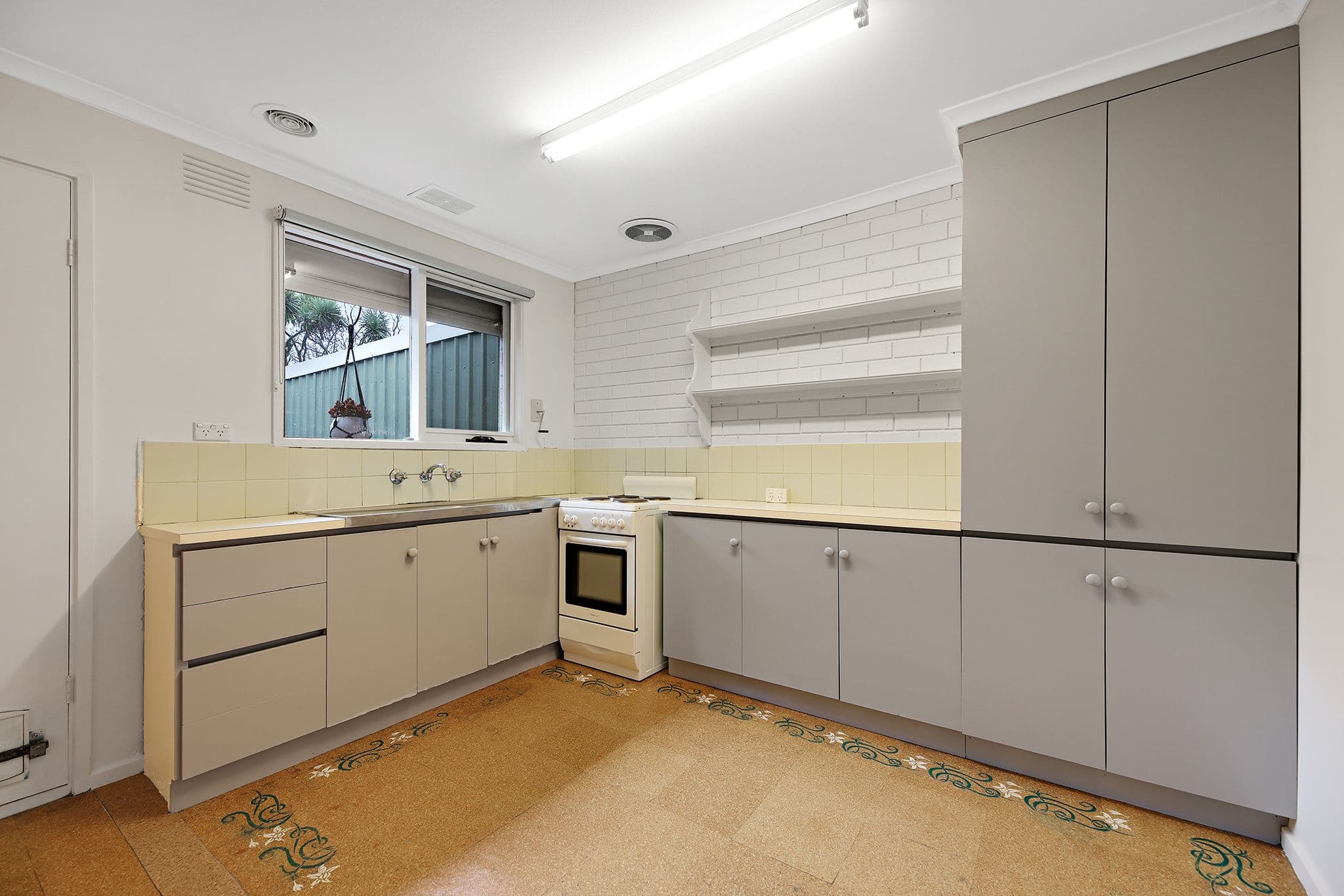 21 Hunter Street, Moe VIC 3825, Moe - Thumbnail 4