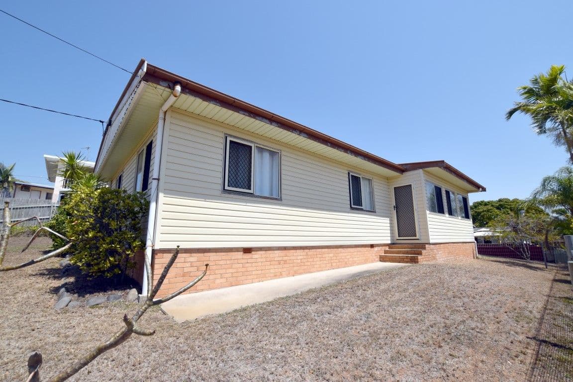 26 Walters Avenue, West Gladstone QLD 4680, West Gladstone - Image 1